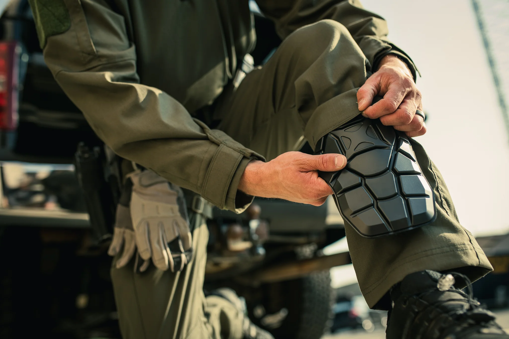 FlexDefense Tactical Knee Pads - Image 8