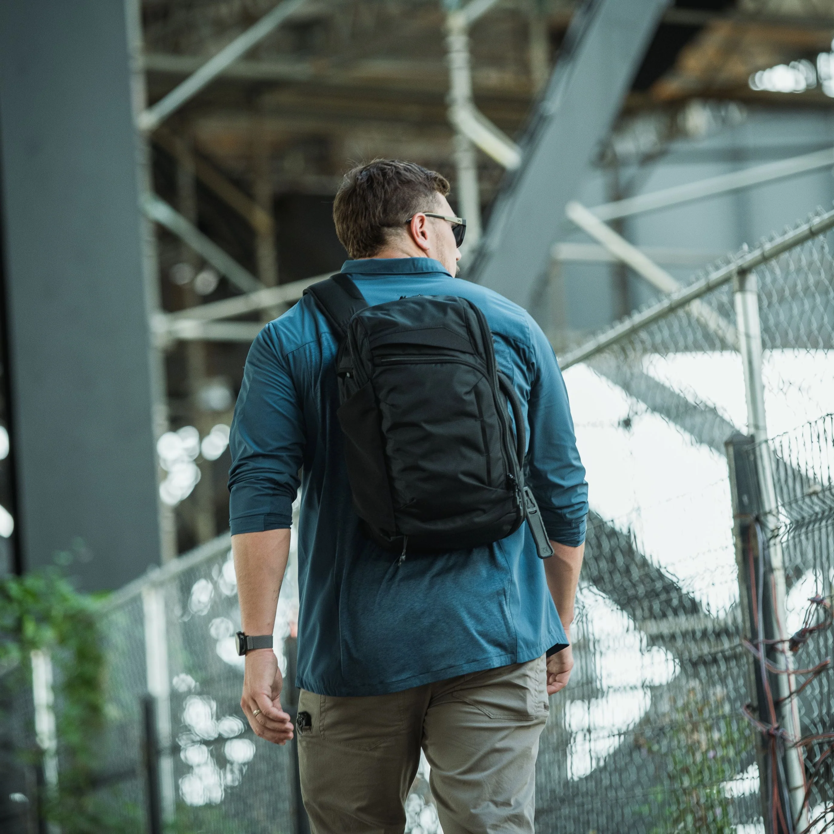Gamut 18L Sling - Image 17