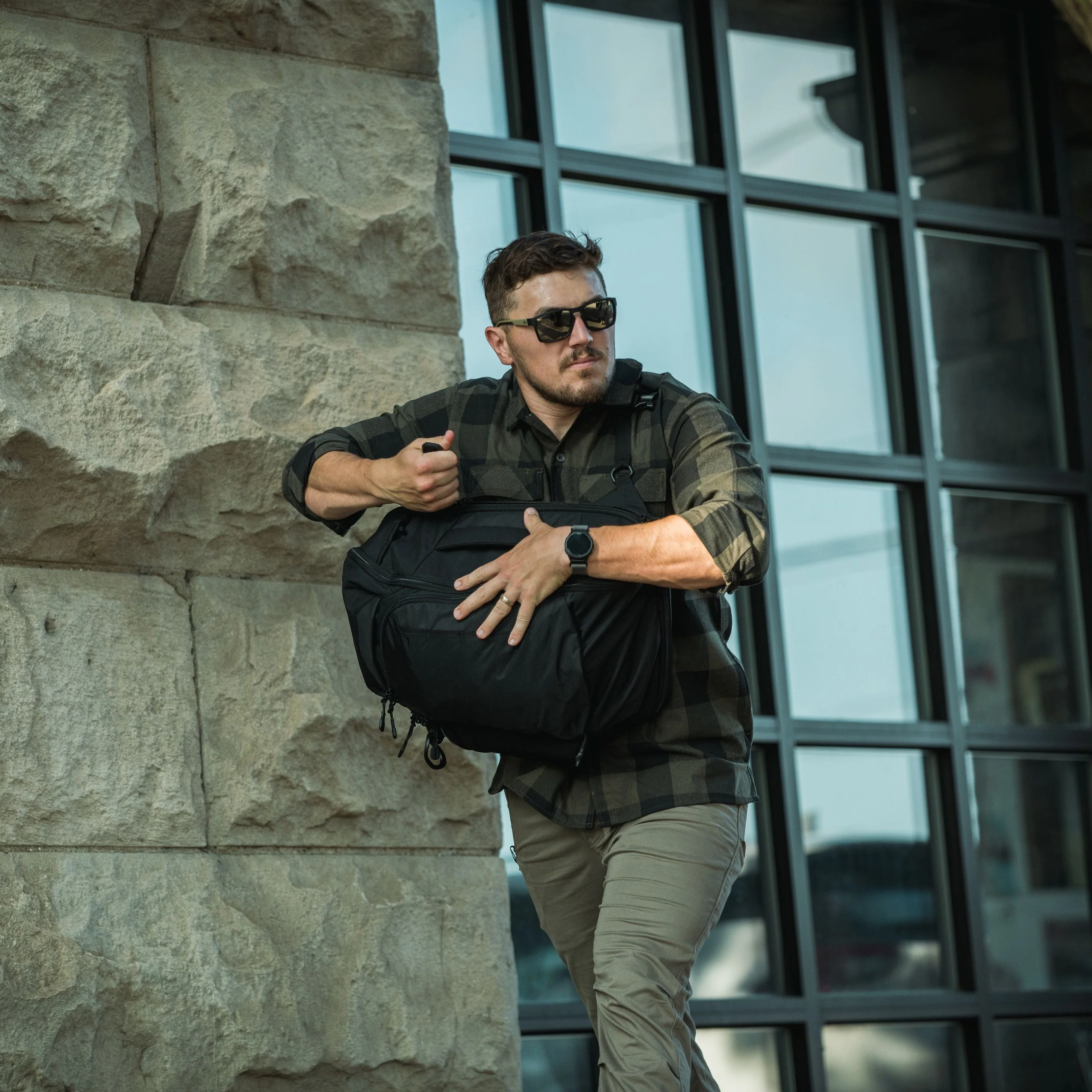 Gamut 22L Sling - Image 16