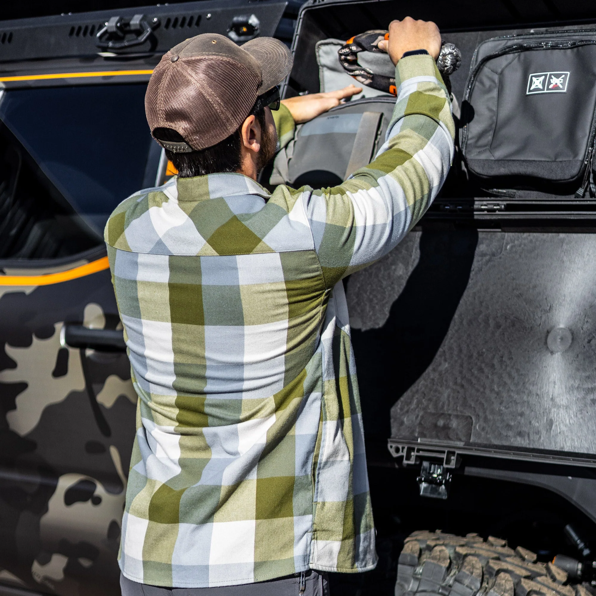 Last Line of Defense Stretch Tactical Flannel - Image 15