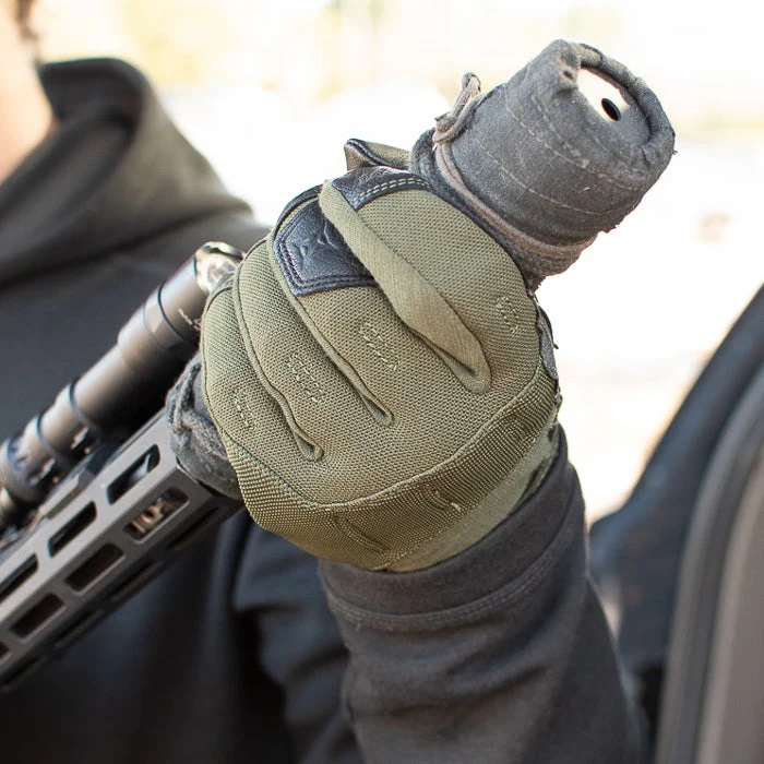 Move to Contact Glove - Image 3