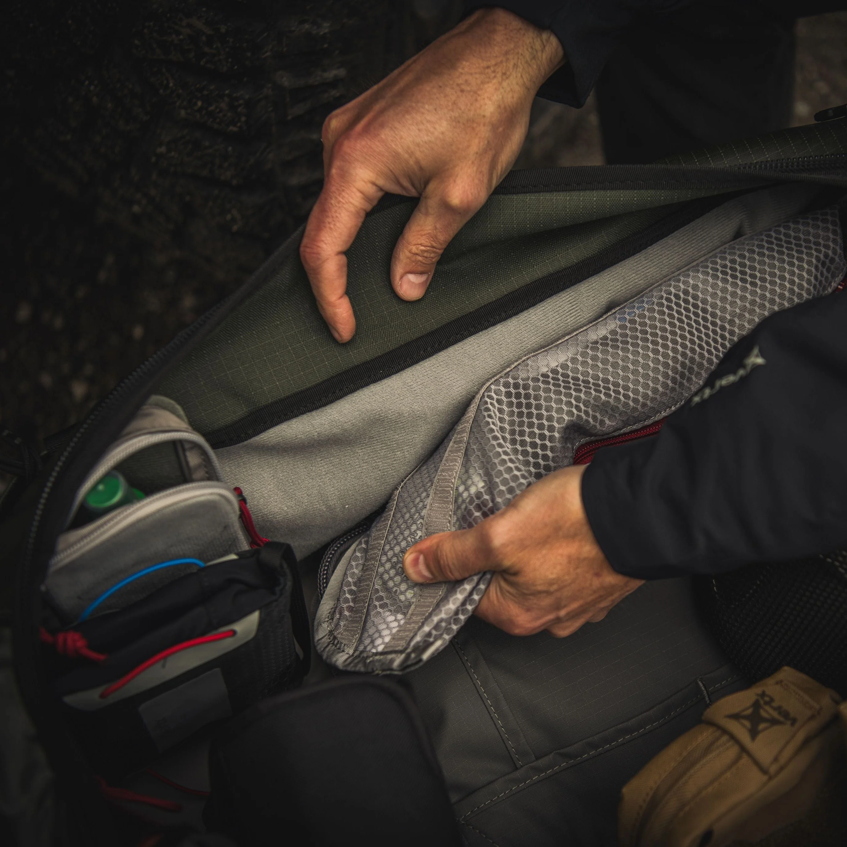 RLT 80L Duffel Bag - Image 36