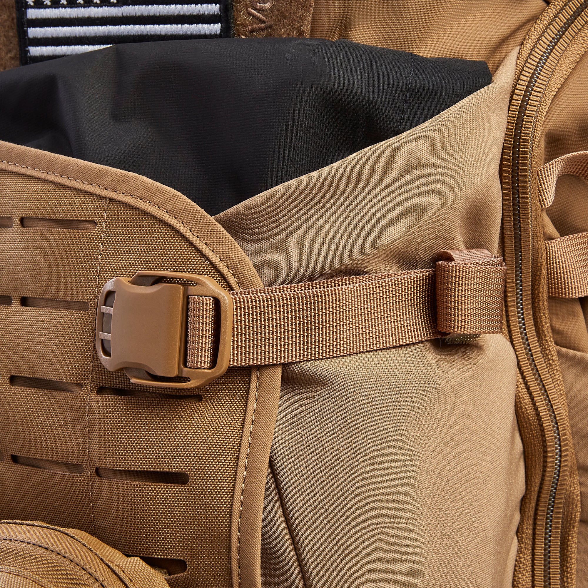 Siege 35L Tactical Backpack - Image 12