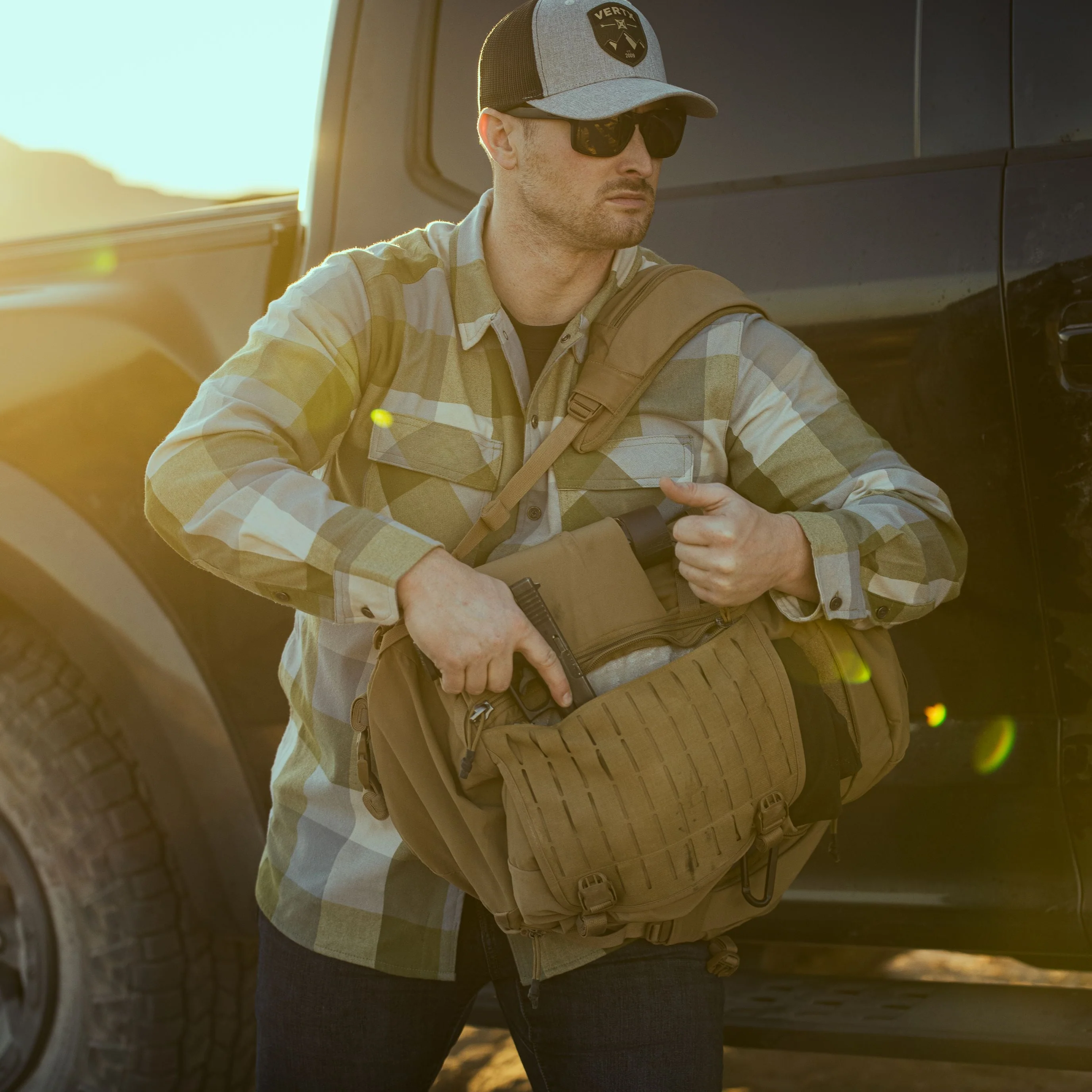 Siege 25L Tactical Backpack - Image 31