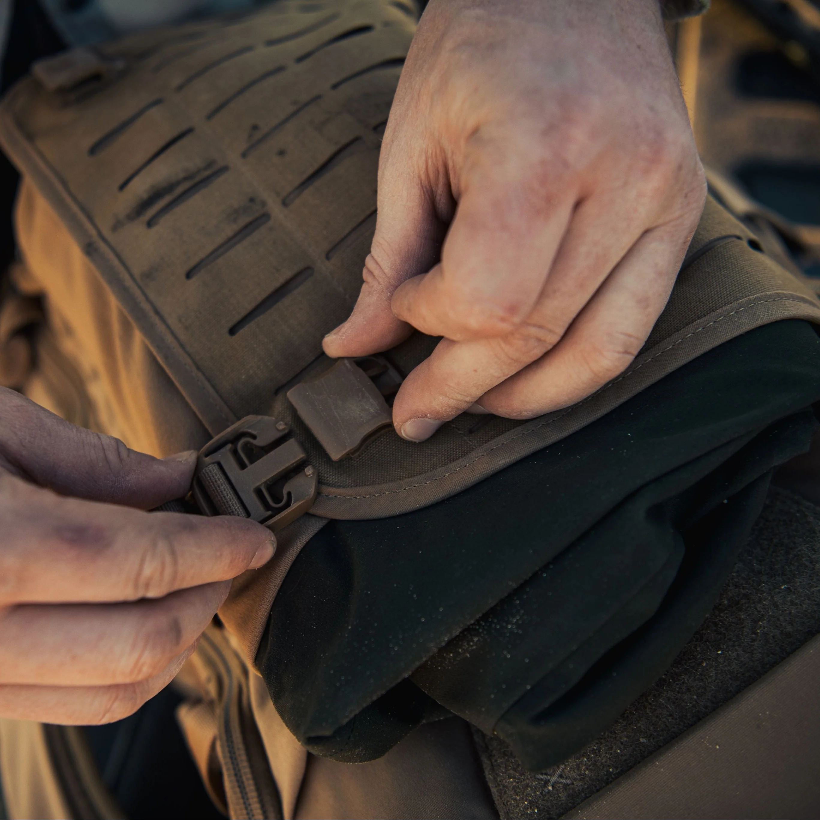 Siege 25L Tactical Backpack - Image 32