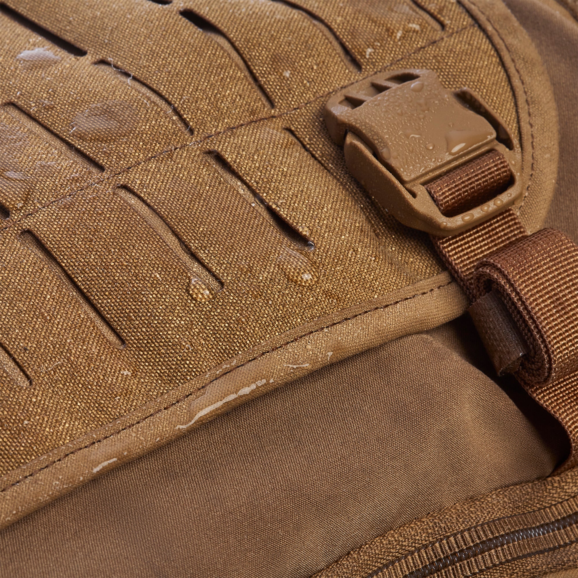 Siege 15L Tactical Sling - Image 17