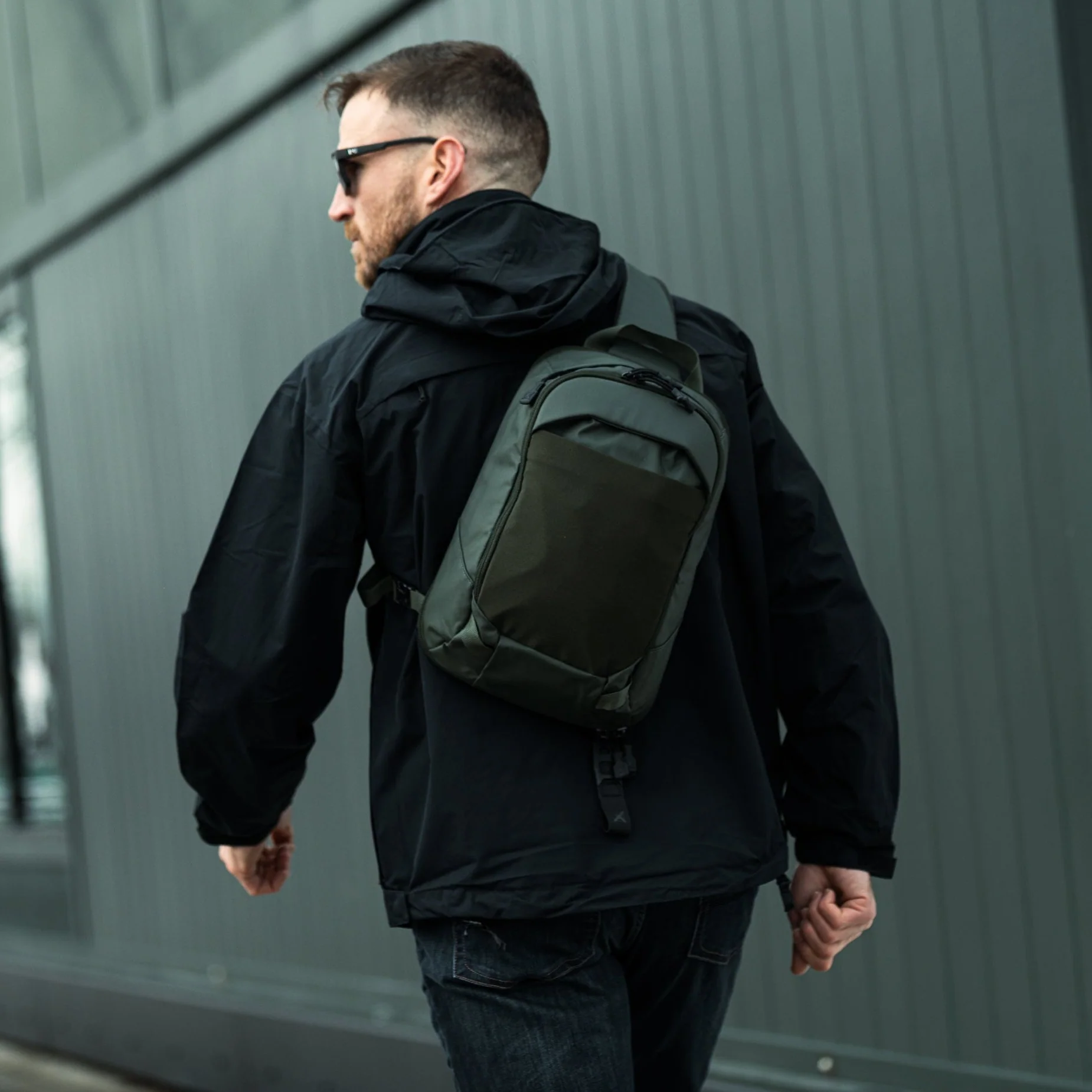 Urban Ghost 10L Sling Bag - Image 4
