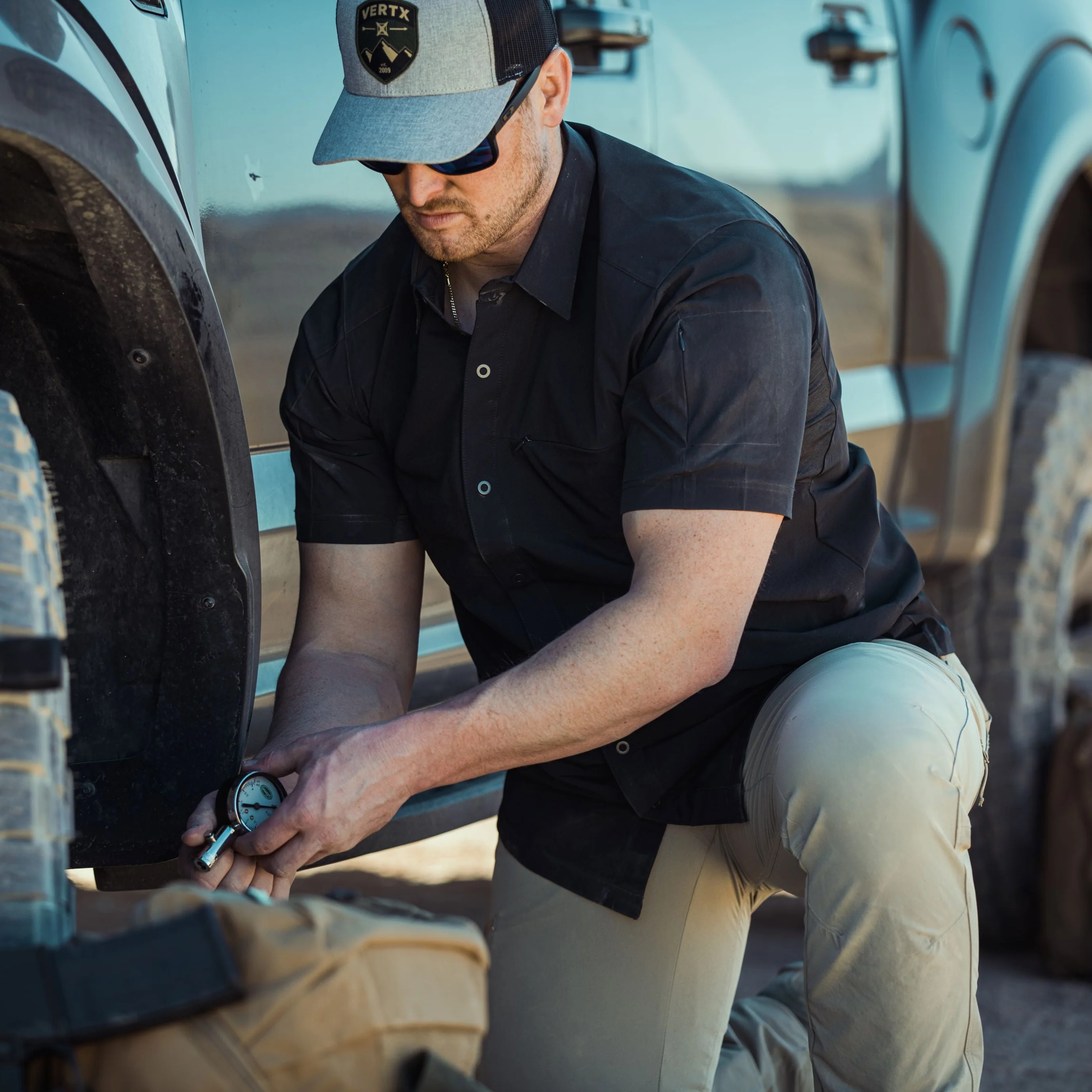 Expedition Men's Short Sleeve Shirt - Image 5